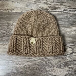 Powers Provisions Wool Ella Beanie
